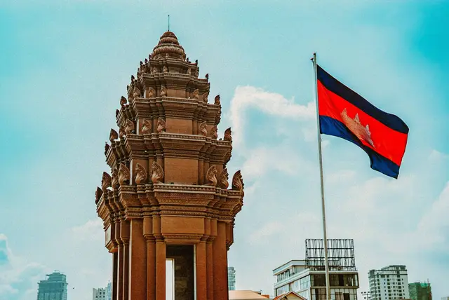 When Foreign Peacekeeping Contests Sovereignty: Cambodia and UNTAC