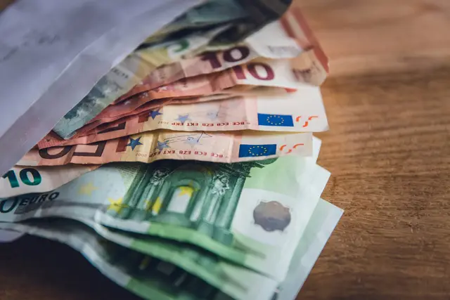 One Currency, Many Debts: Europe’s Fiscal Fragmentation and the Limits of the Euro’s Power