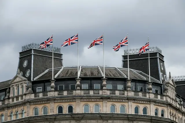 No 10 backtracks on the EU free movement referendum